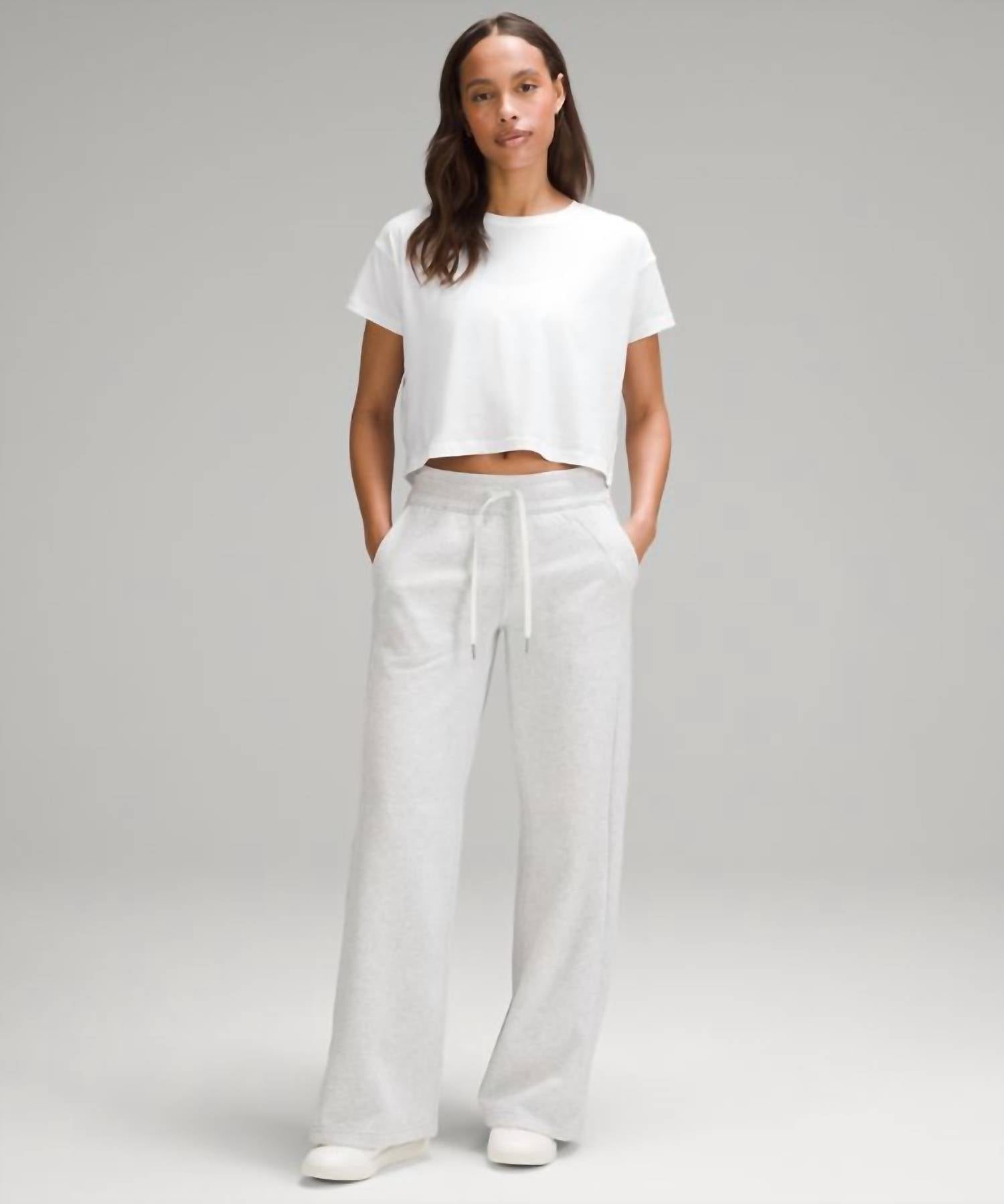 Lululemon - Cates Tee