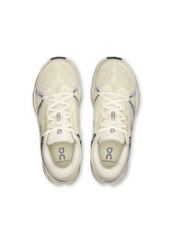 On - Women's Cloudsurfer 2 Sneaker