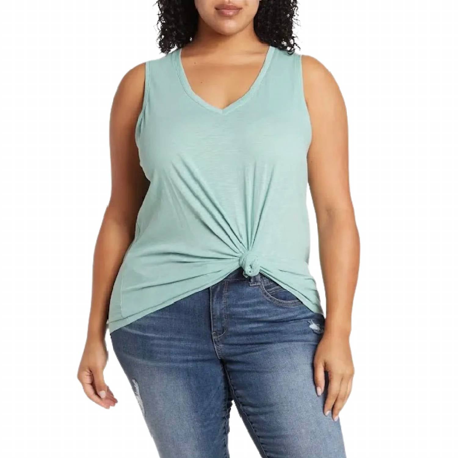 42Pops - V-neck Sleeveless Top - Plus