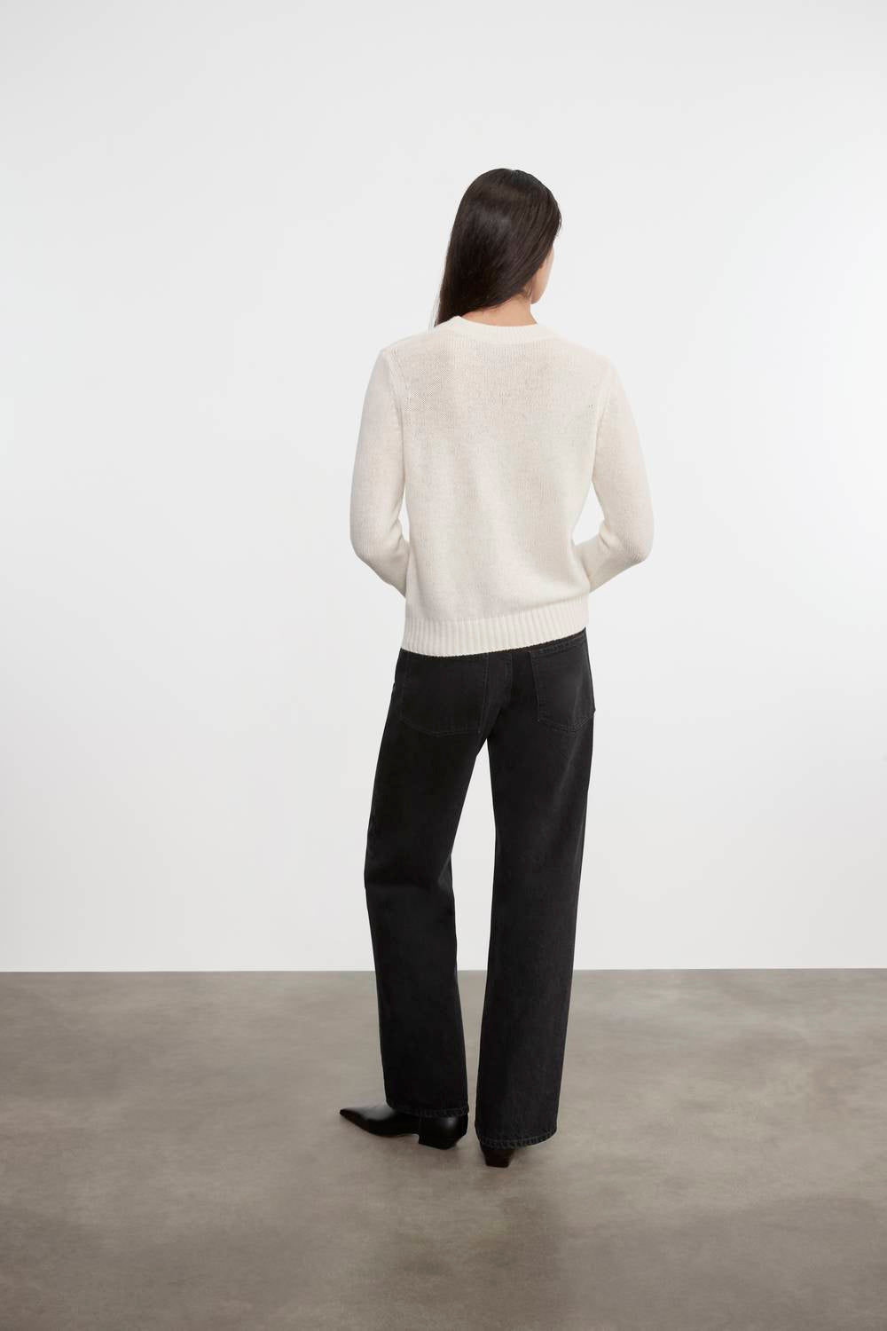 Enza Costa - CASHMERE EASY LONG SLEEVE CREW TOP