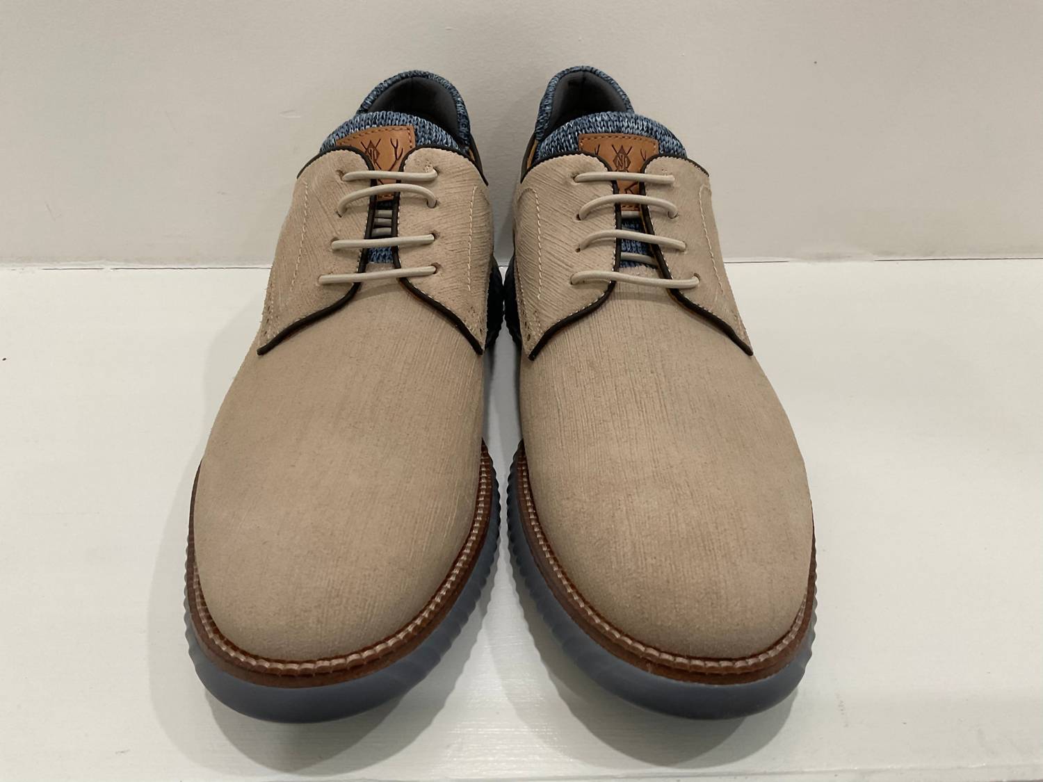 Martin Dingman - Men's Countryaire Suede Plain Toe Oxford