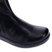 Revere - Women's Charleston Bootie
