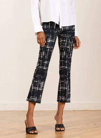 Avenue Montaigne - Leo Crop Flare Graffiti Pants