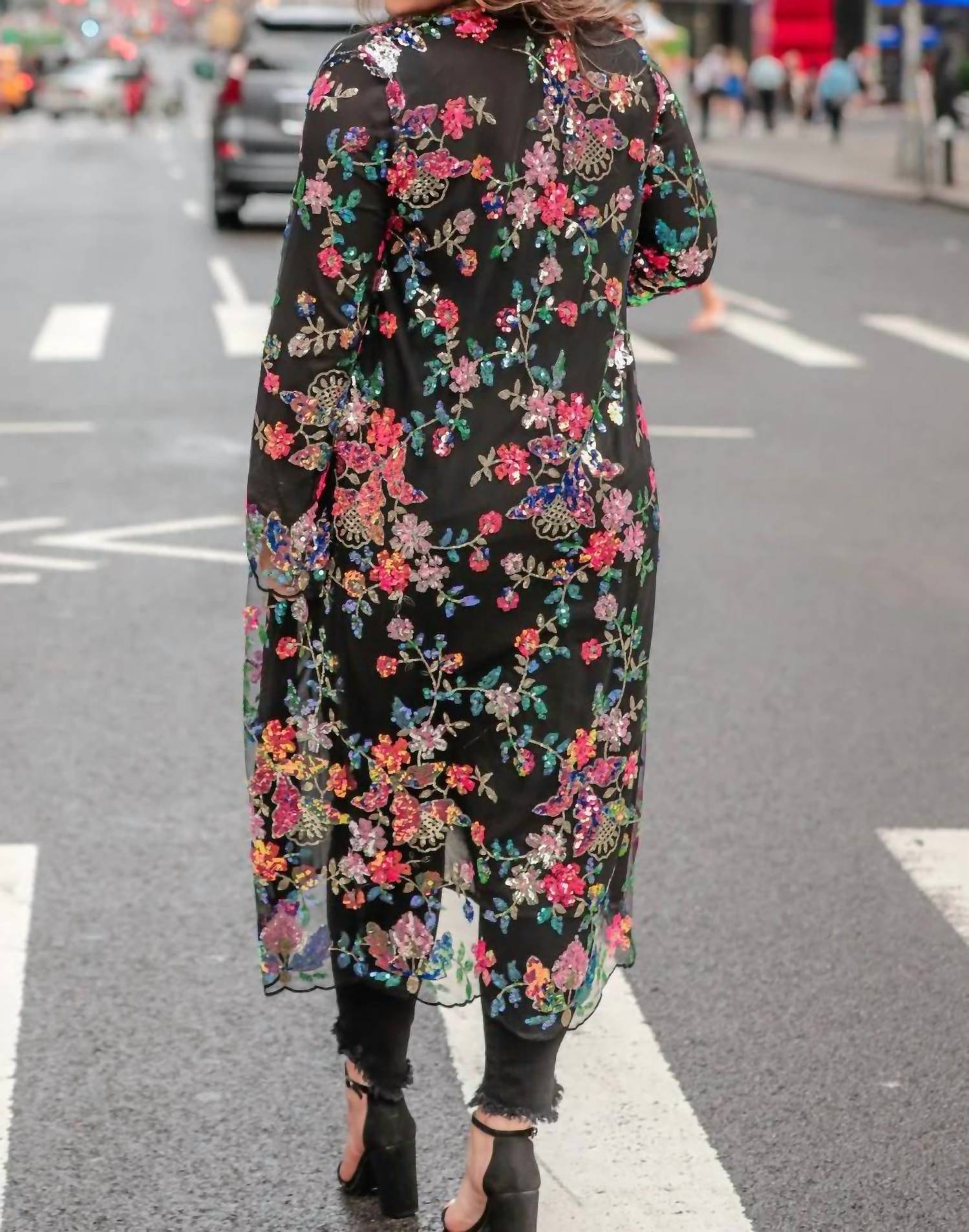 Jess Lea - Glamorous Floral Sequin Kimono