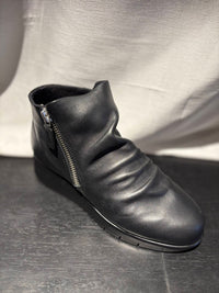 Saydo - Women's Sylda Ankle Boots