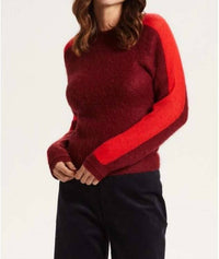 Marie Oliver - Long Sleeve Sweater