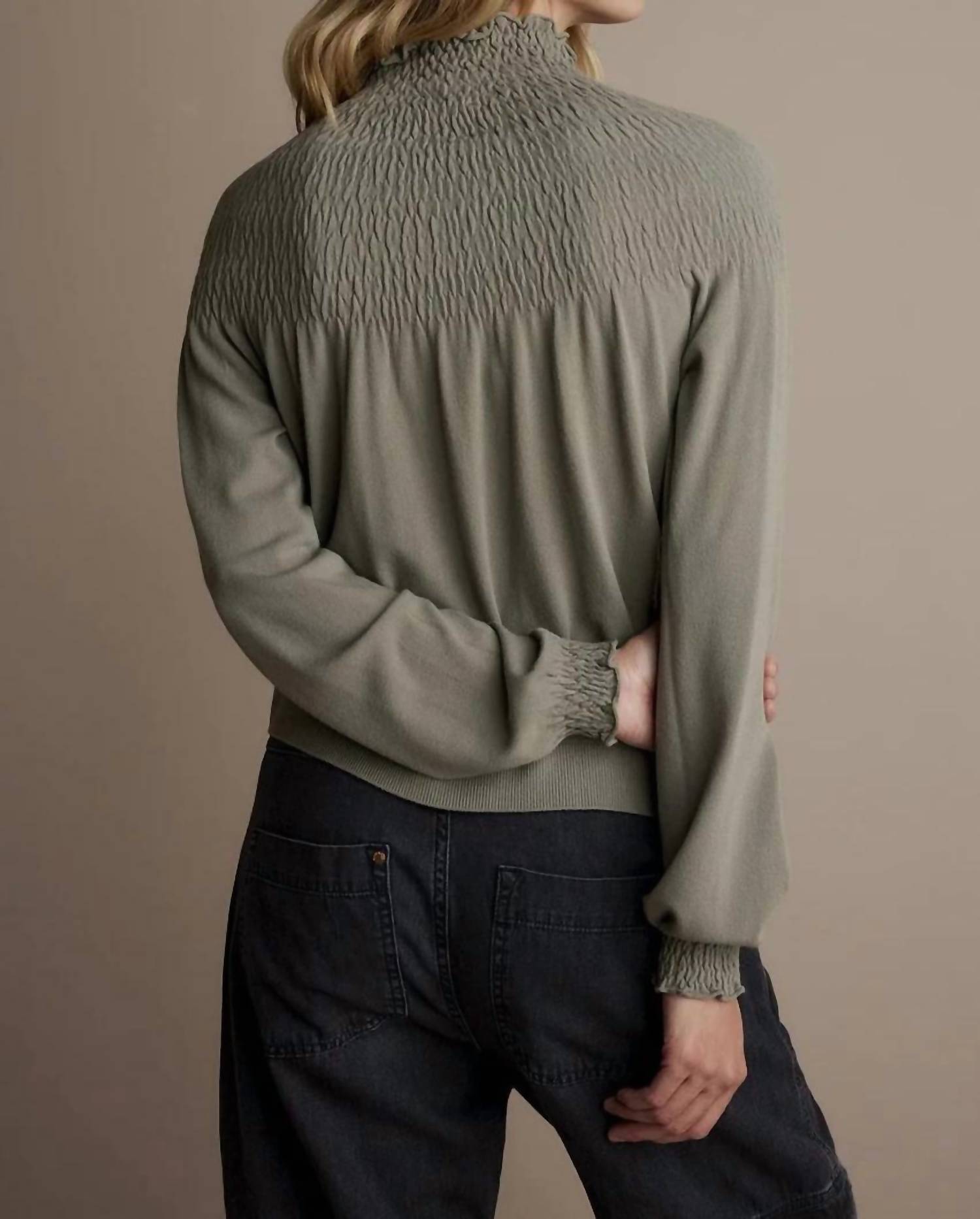 SMOCKED SWEATER