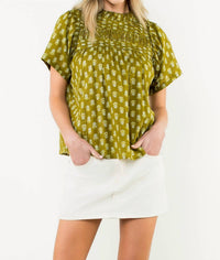 THML Puff Sleeve Print Top in green - women's blouse - detail view