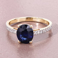 Diana M Jewels Women's Oval Natural Sapphire Fashion Ring (2.19 Ct) - Classic Plus in 18k yellow gold - women's jewelry - detail view