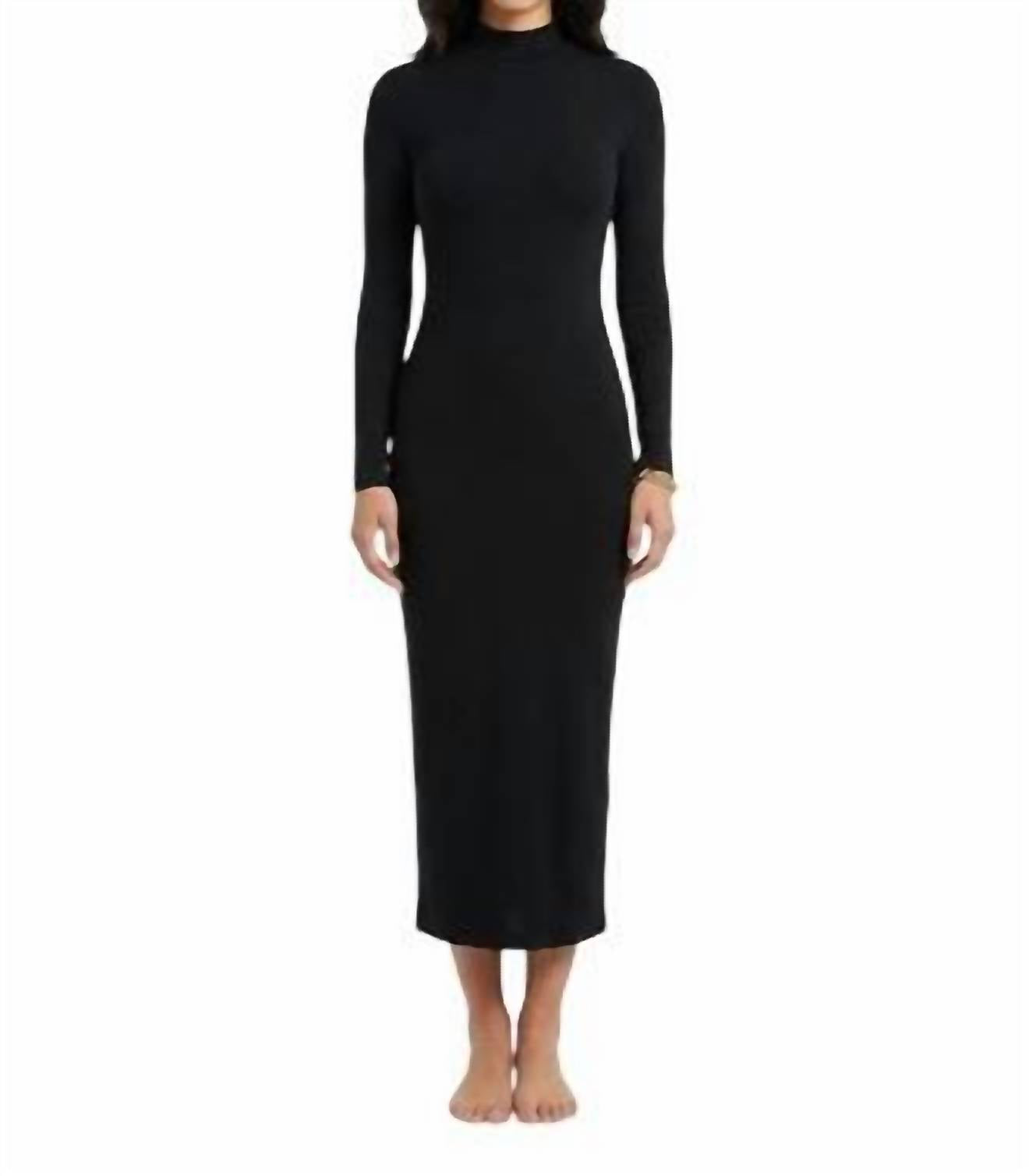 Hyfve - Curve-hugging Turtleneck Maxi Dress
