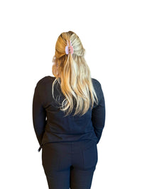 Elliott Lauren - V-neck Long Sleeve Tee