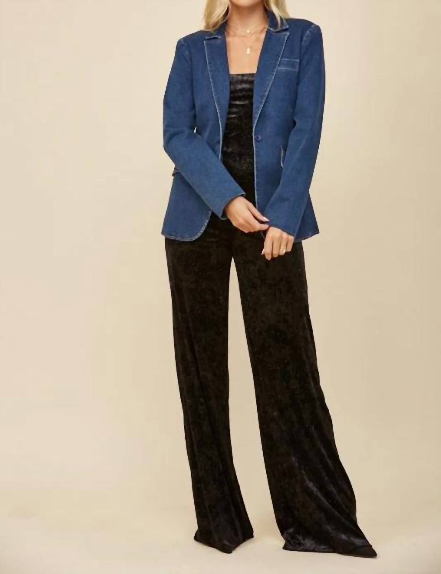 Wisteria Lane - Structured Blazer