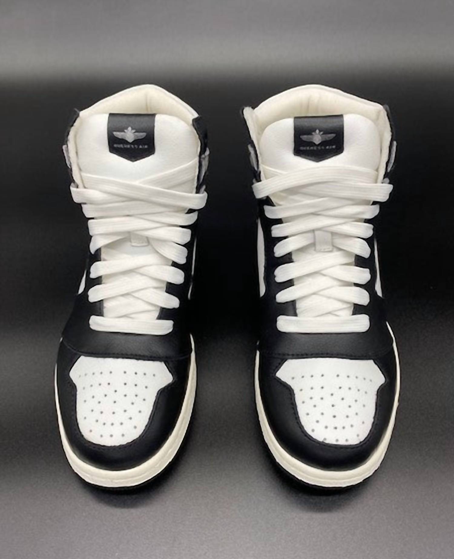 Duchess Air - Unisex Roll Out Sneakers