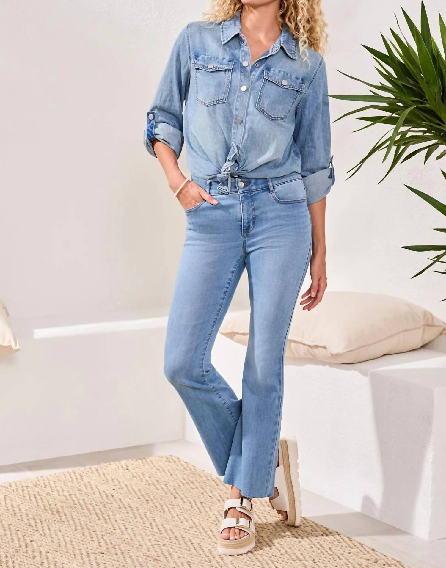 Tribal - Audrey Mid Rise Flare Jeans