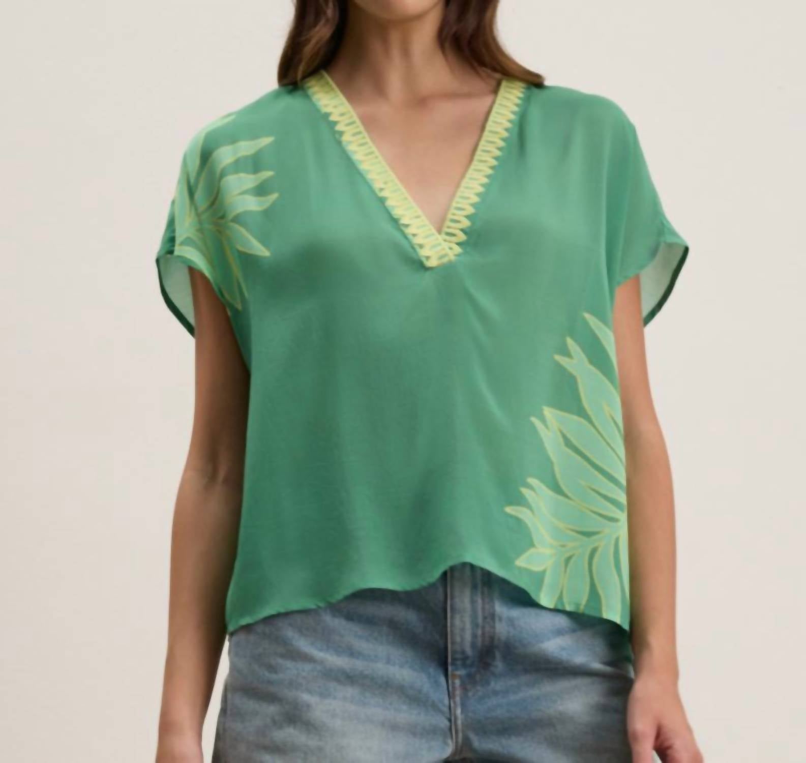 Velvet By Graham & Spencer - Naomi V-neck Blouse