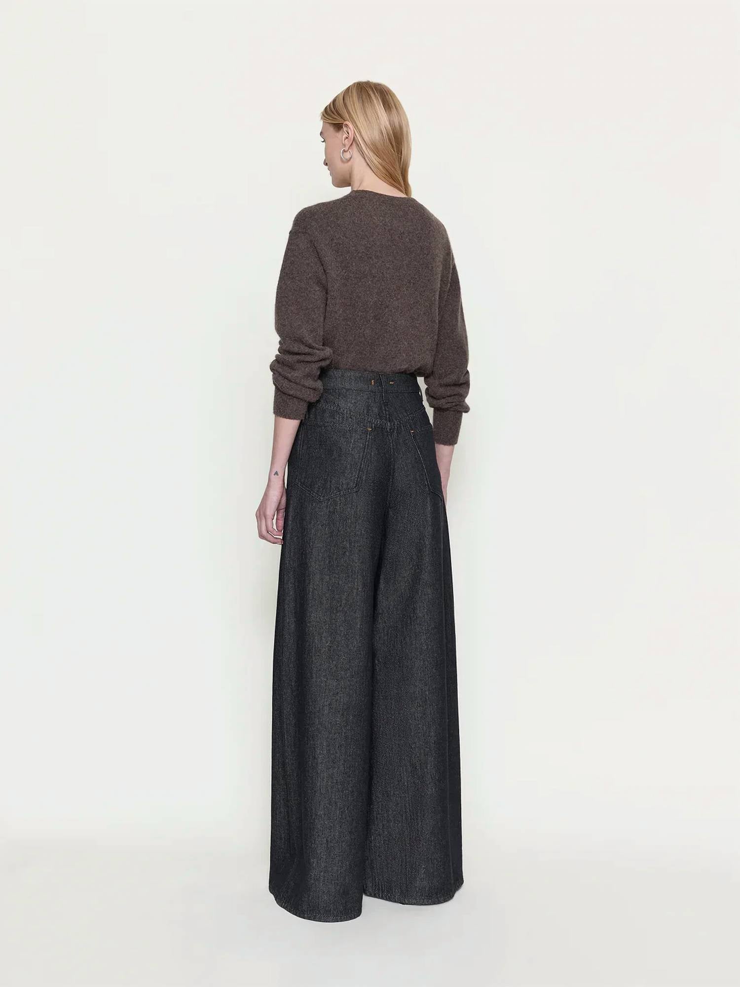 Ossou - Women's Slick Pants