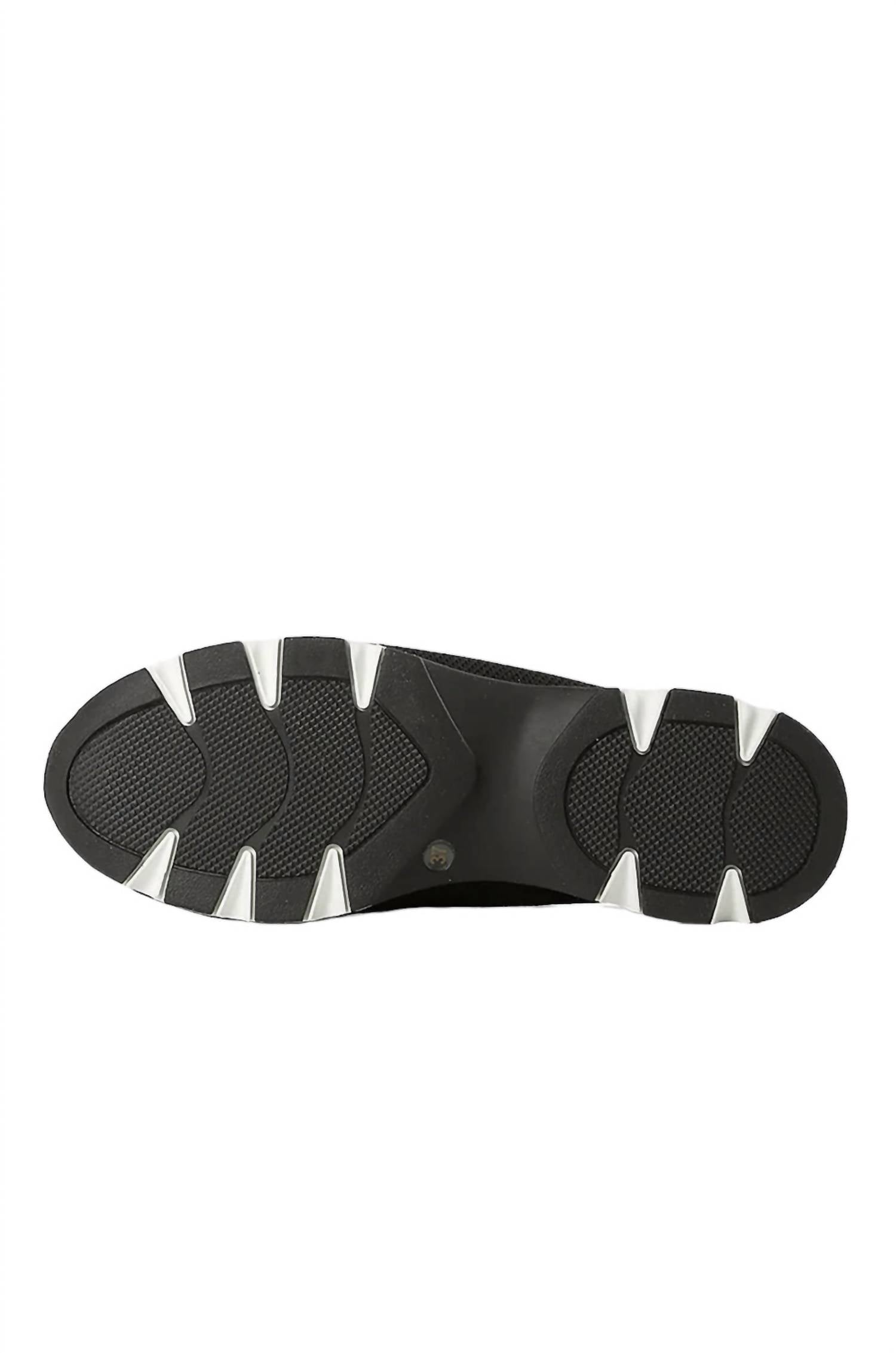 All Black - Women's Amazing Knit Mule