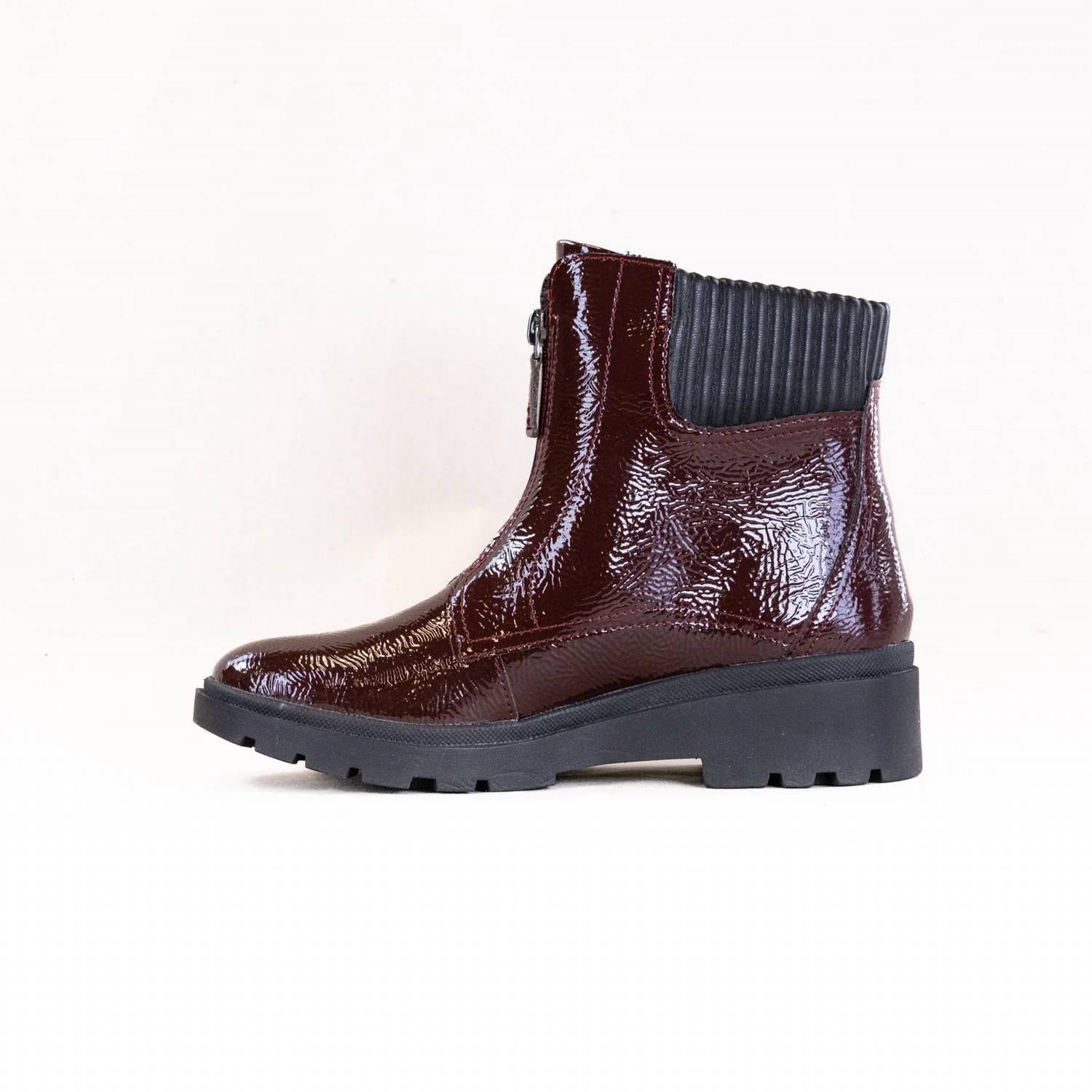 Clarks - Women's Calla Zip Boot