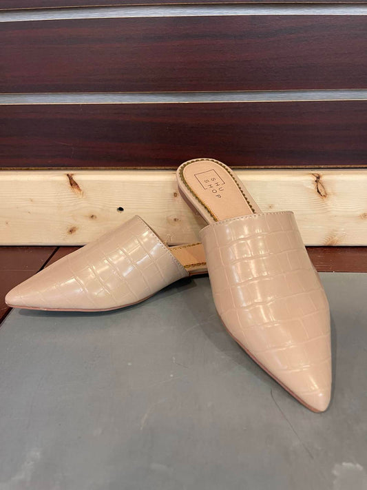 Shu Shop - Women's Agatha Closed Toe Sandals