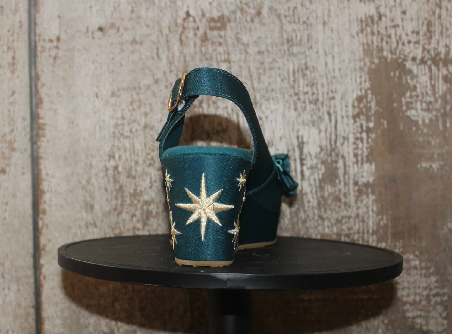 Hot Chocolate Design - Women's Chocolaticas Emeraldine Sandal
