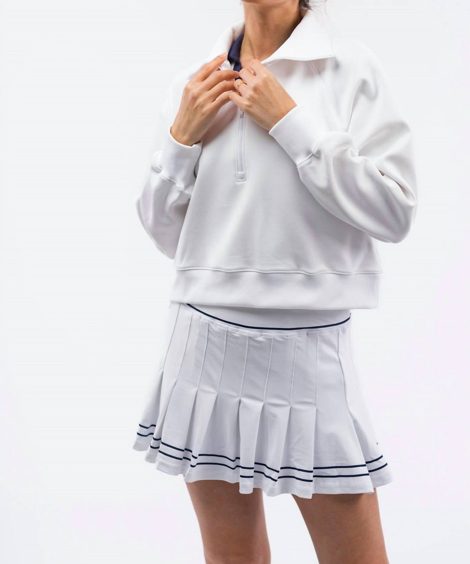 Smith & Quinn - Women's Nora Sweatshirt