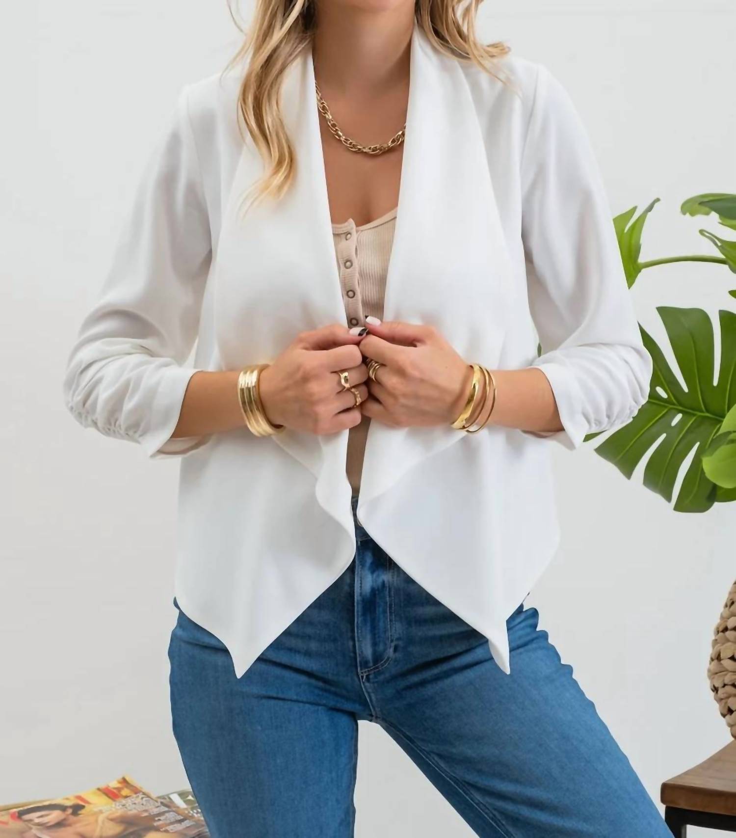 Blu Pepper - Ruched Sleeve Blazer