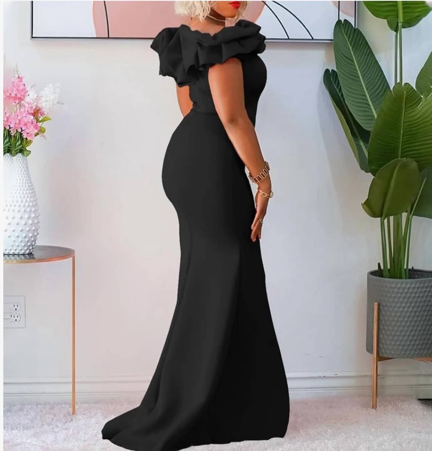 Metamorphosis Girl - Ruffle Front Strapless Formal Gown Dress