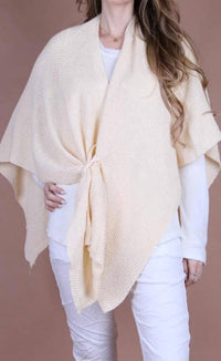 GIGI MODA Mantello Wrap in cream - women's scarf