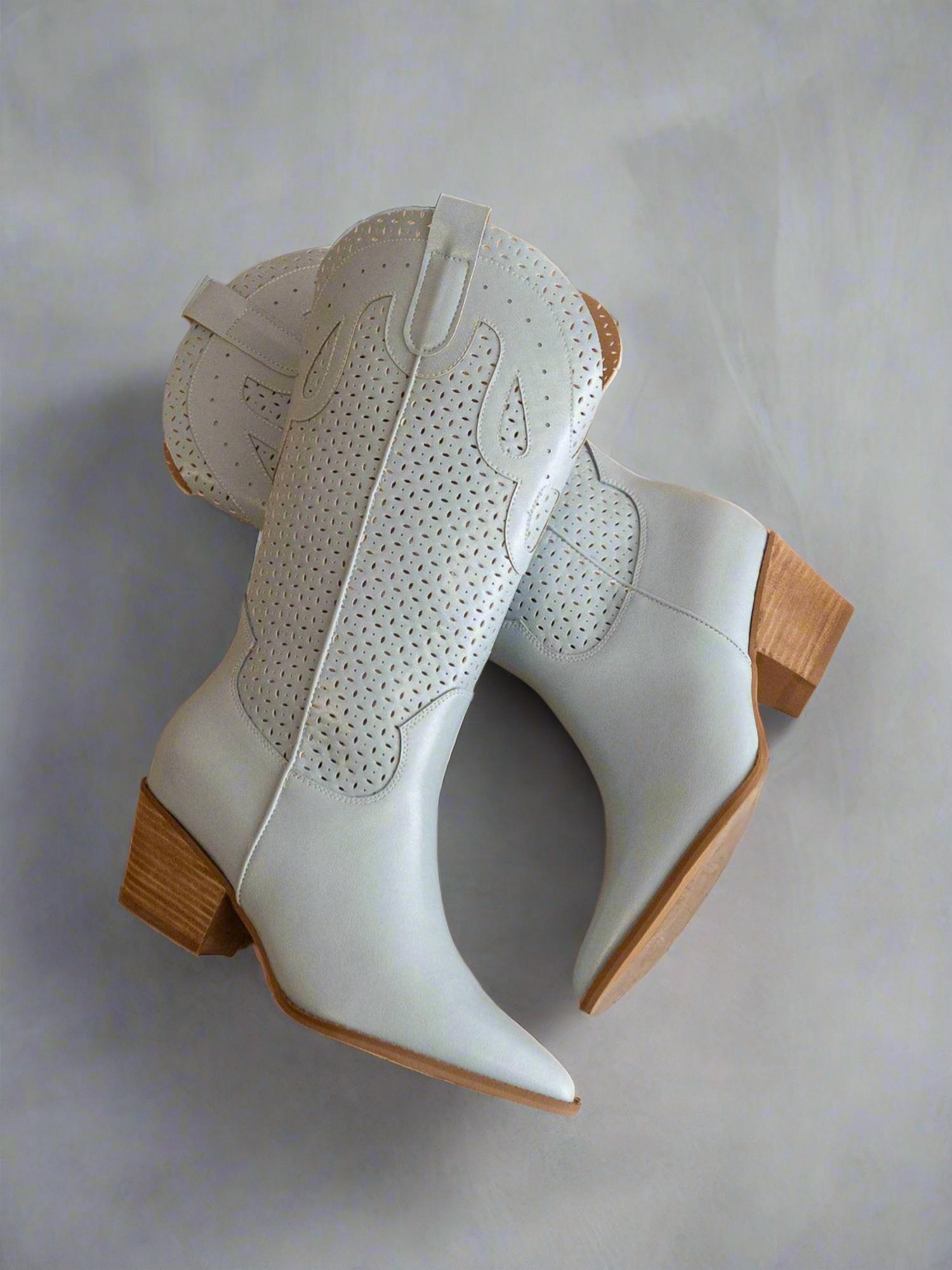 Oasis Society - Women's The Gabby Perforated Western Boot
