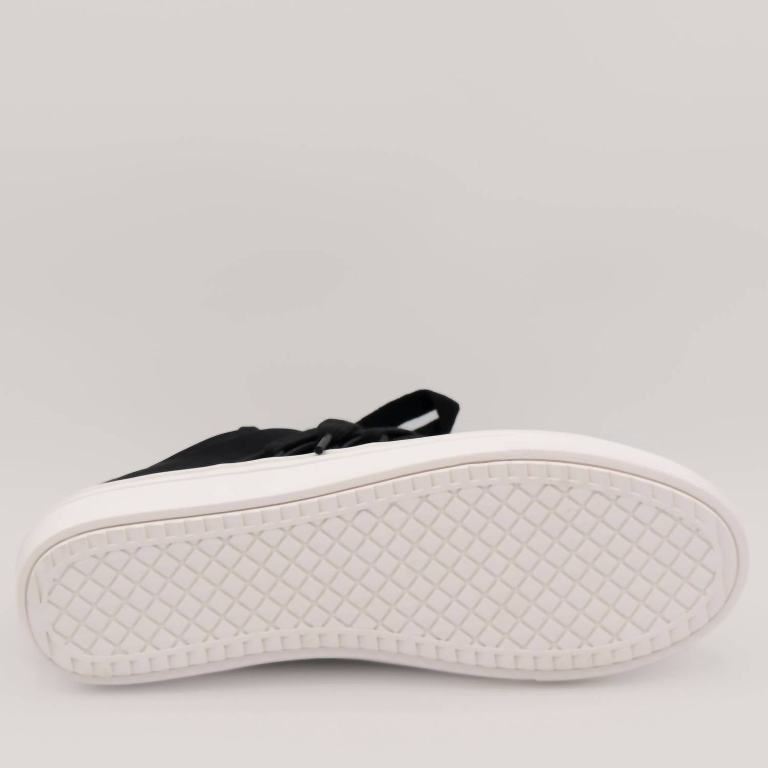 Women's Lancer Mid Top Sneaker