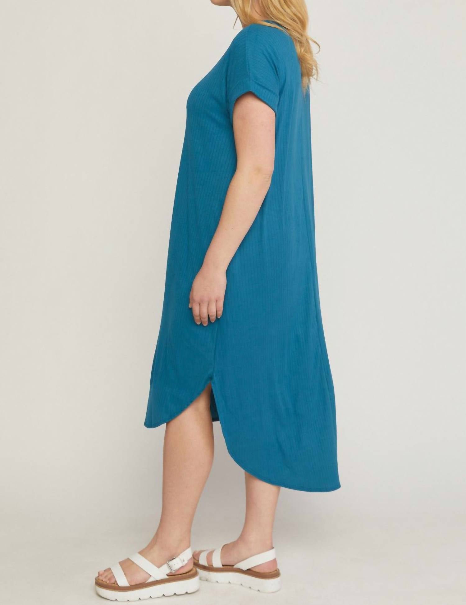 Entro - Ribbed Pocket Midi Dress
