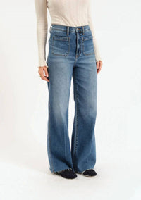 Daze - Far Out High Rise With Fashion Pocket Jeans