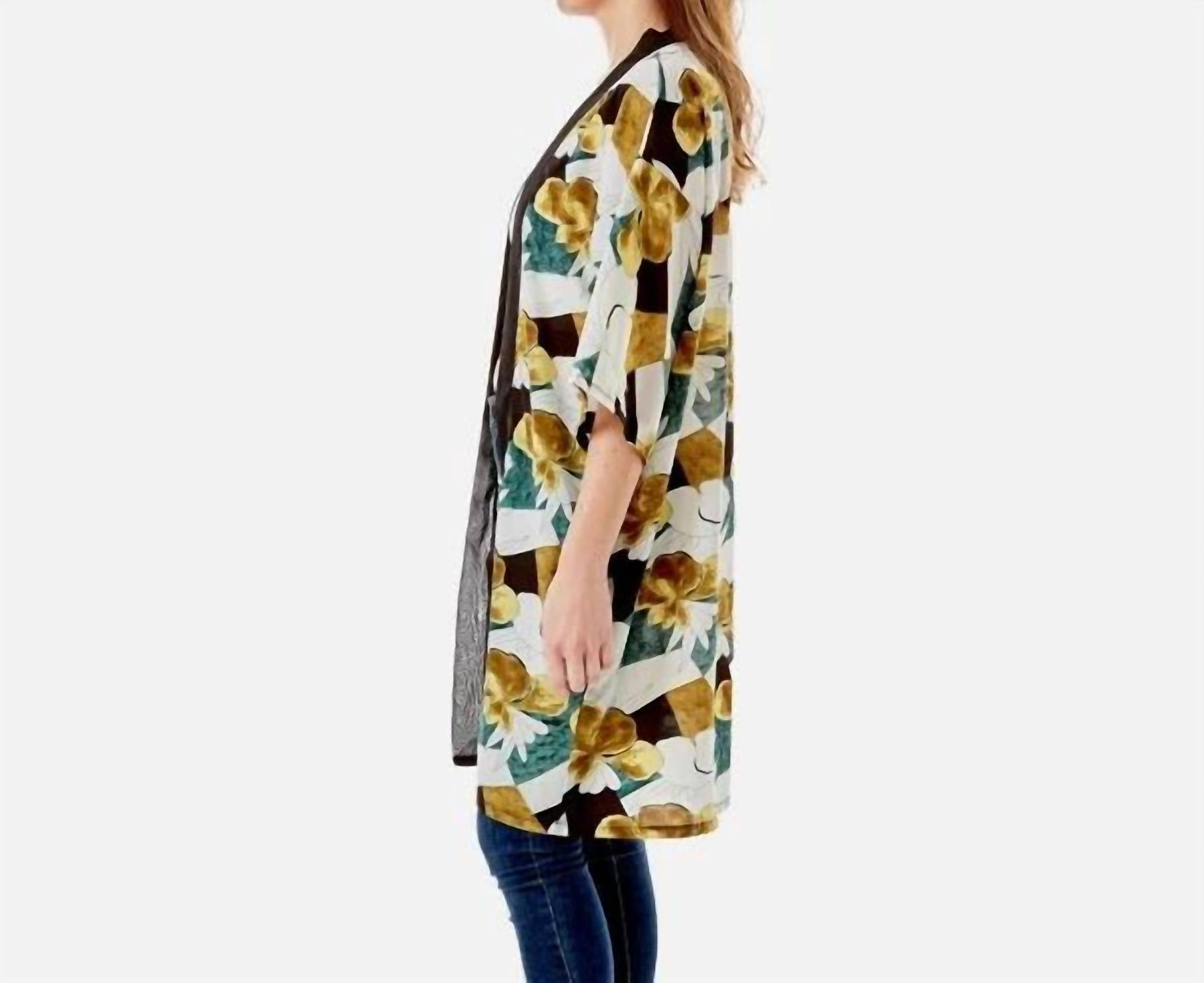 Judson & Company - Lightweight Asian Floral Print Kimono