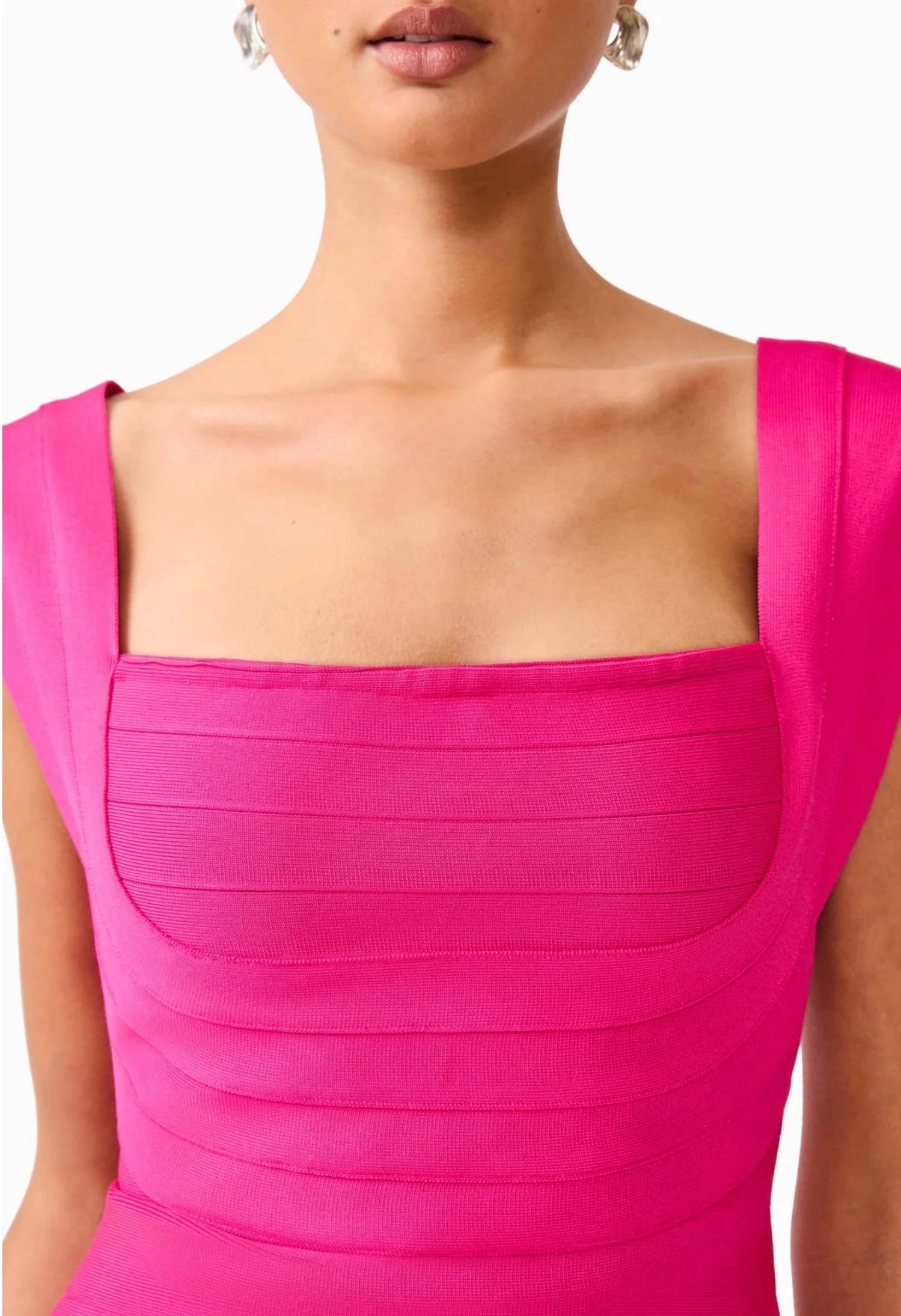 Elliatt - Naomi Gown