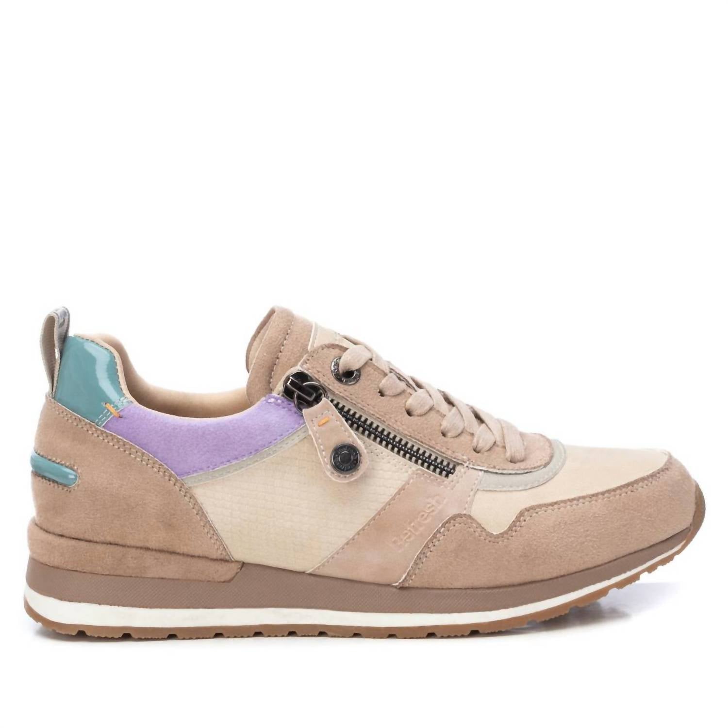 Xti - Women's Adjustable Lace Sneakers