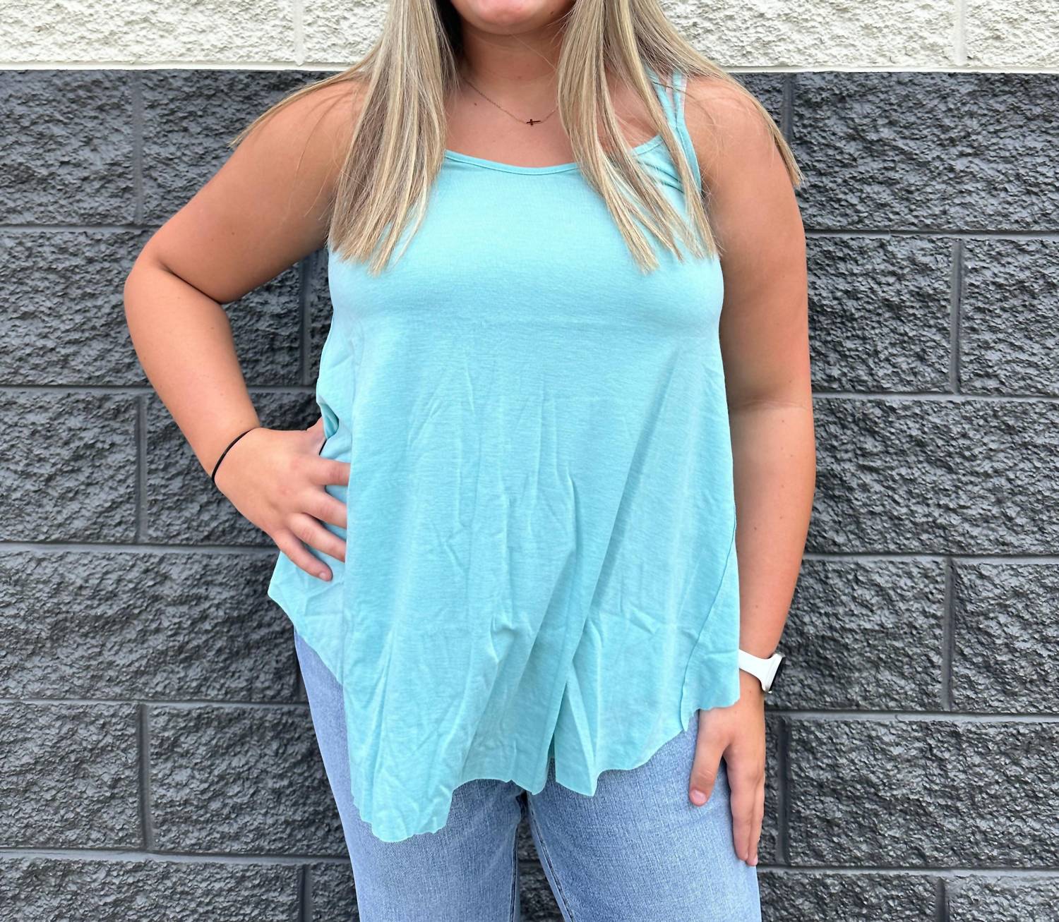 Bucketlist - Women's Colleen Cross Back Strappy Tank Top