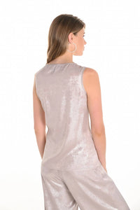 Frank Lyman - Sleeveless Foiled Print V-Neck Top