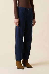Le Jean - Utility Soft Barrel Mid Rise Jeans