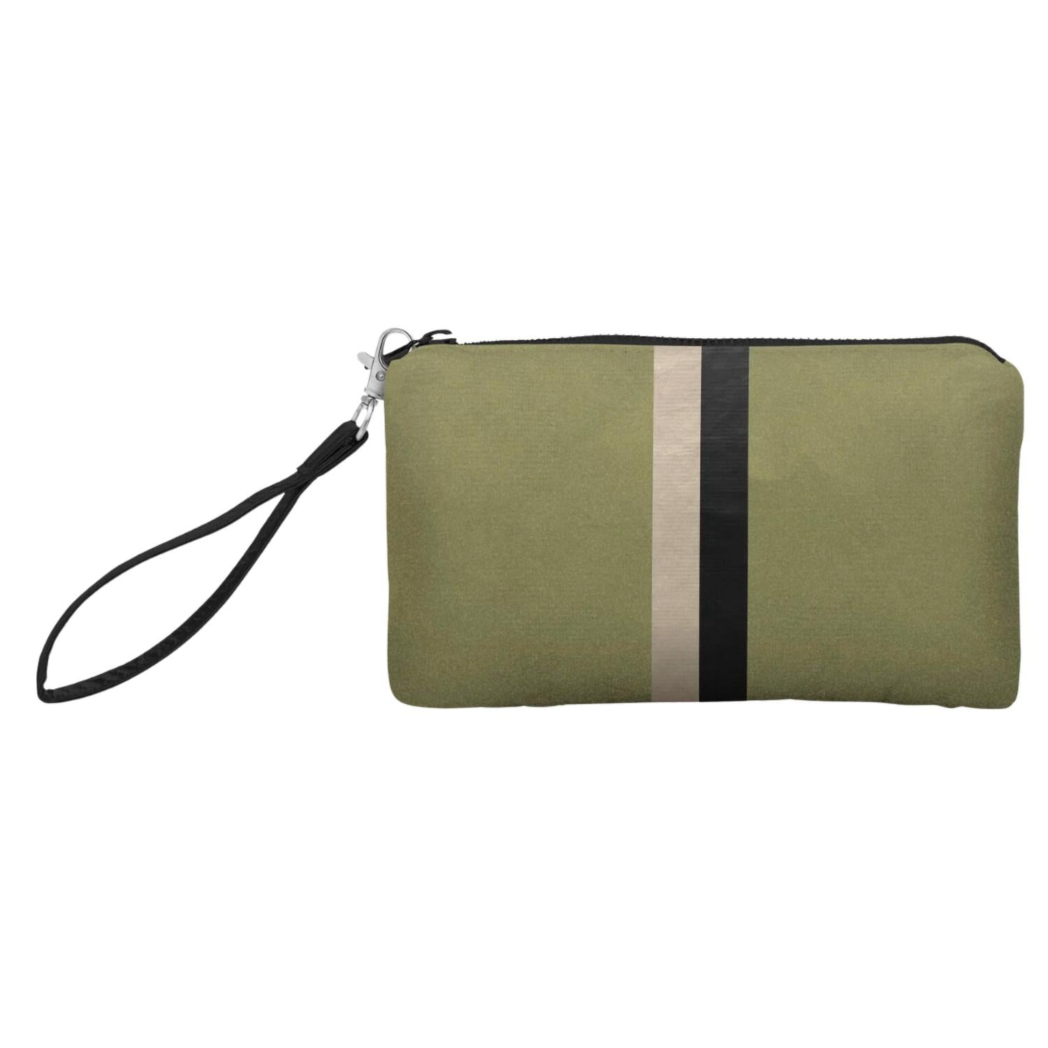 Hi Love Travel - Zip Wristlet