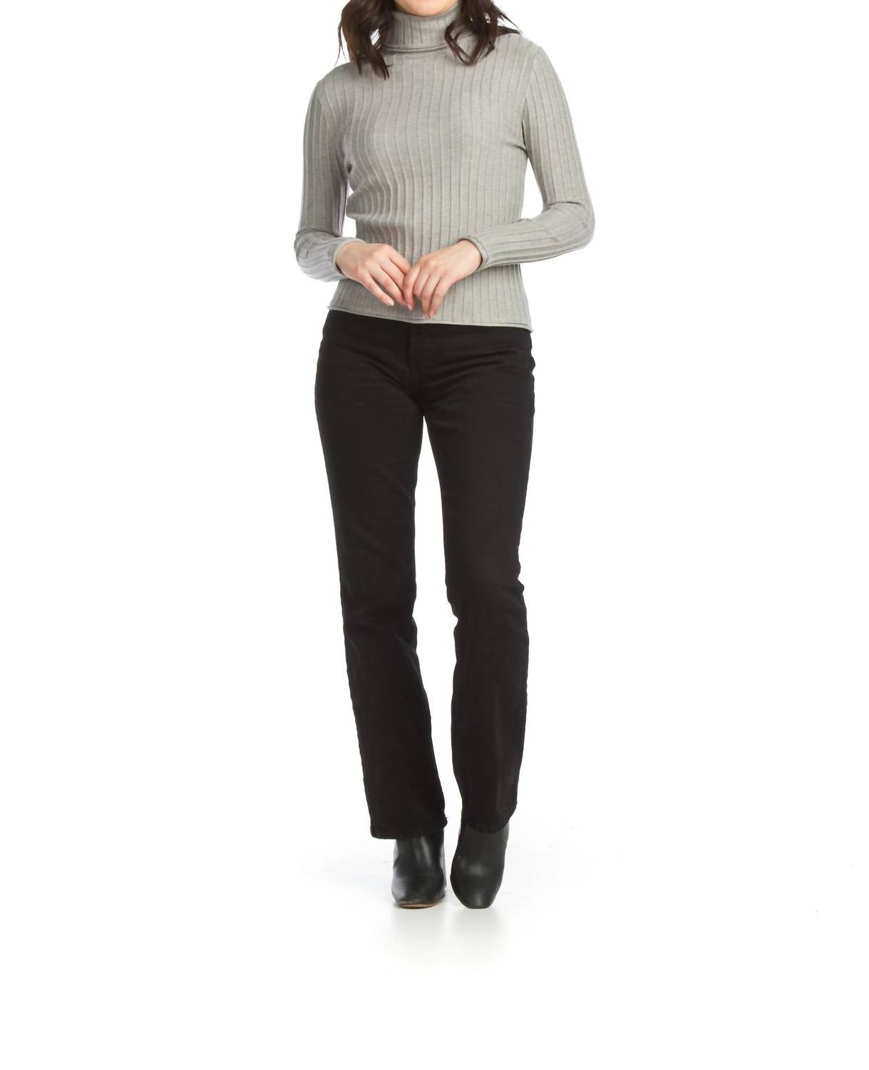 Papillon - Ribbed Turtle Neck Top