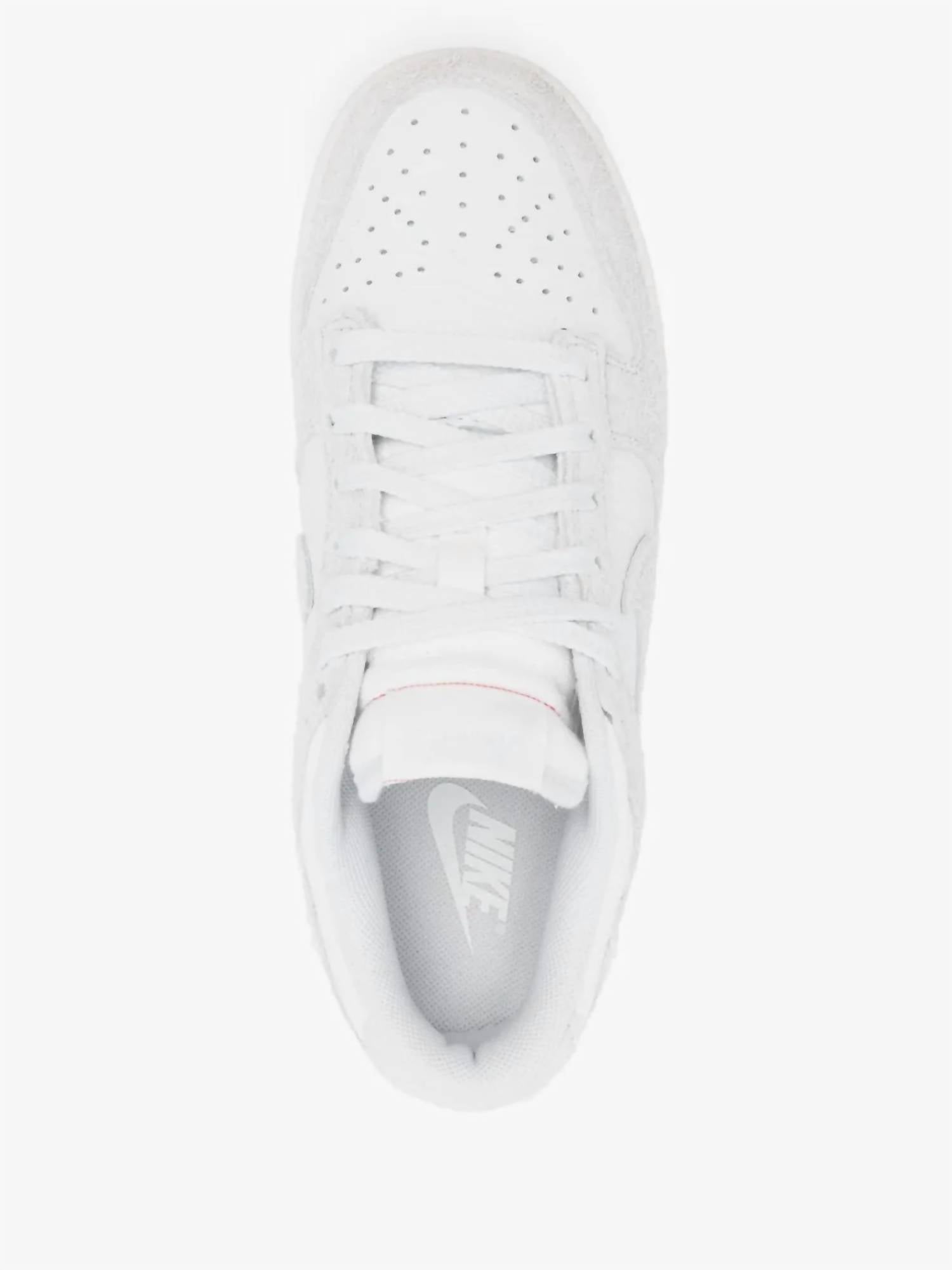 Nike - Women's Dunk Low Low Top Sneakers