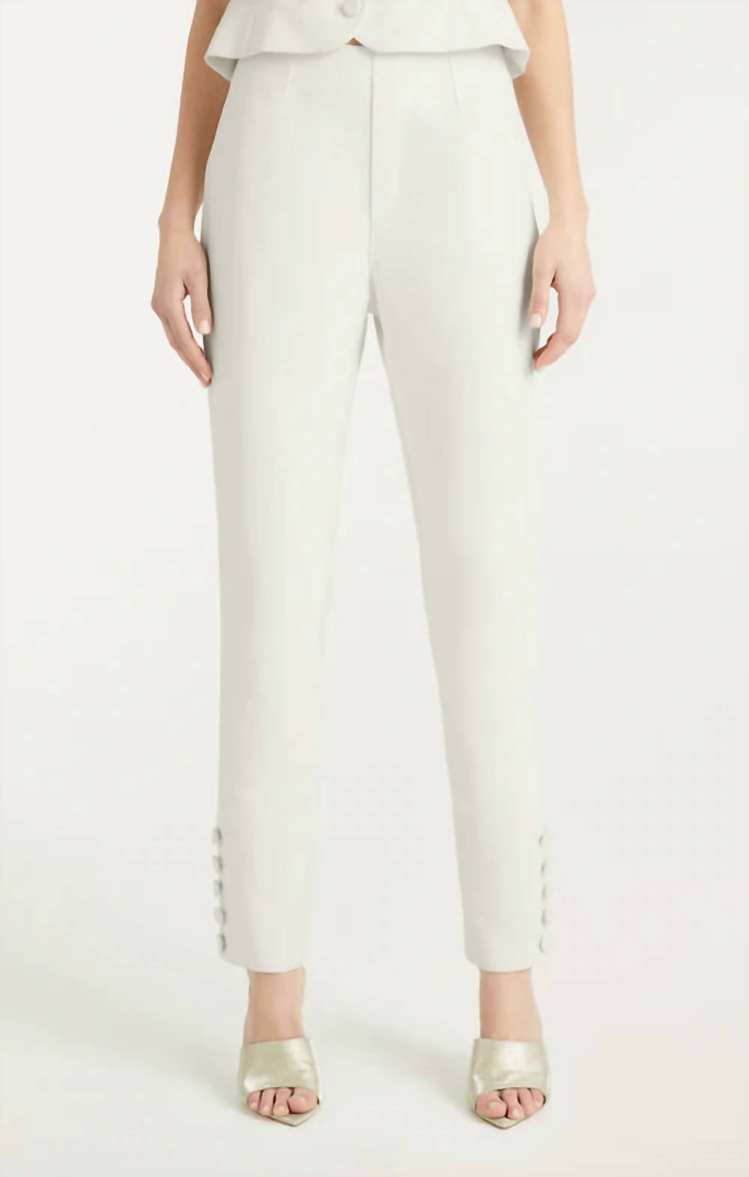 Rowena Pant