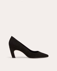 Everlane Women's Banana Pumps in black suede - women's heels - detail view