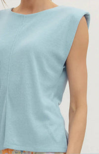 Entro - Effortlessly Bold Top