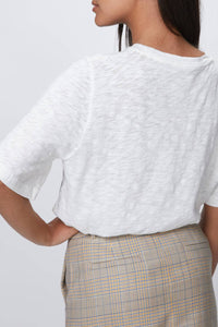 LEONIE T-SHIRT