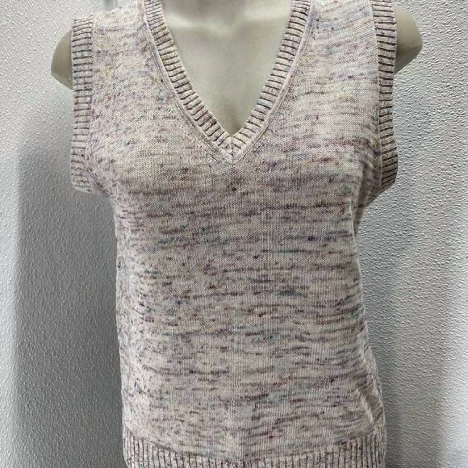 Emilia George - Women's Flecks V-neck Knitted Vest