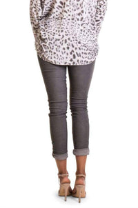 Gigi Moda - Cammie Leopard V-neck Sweater