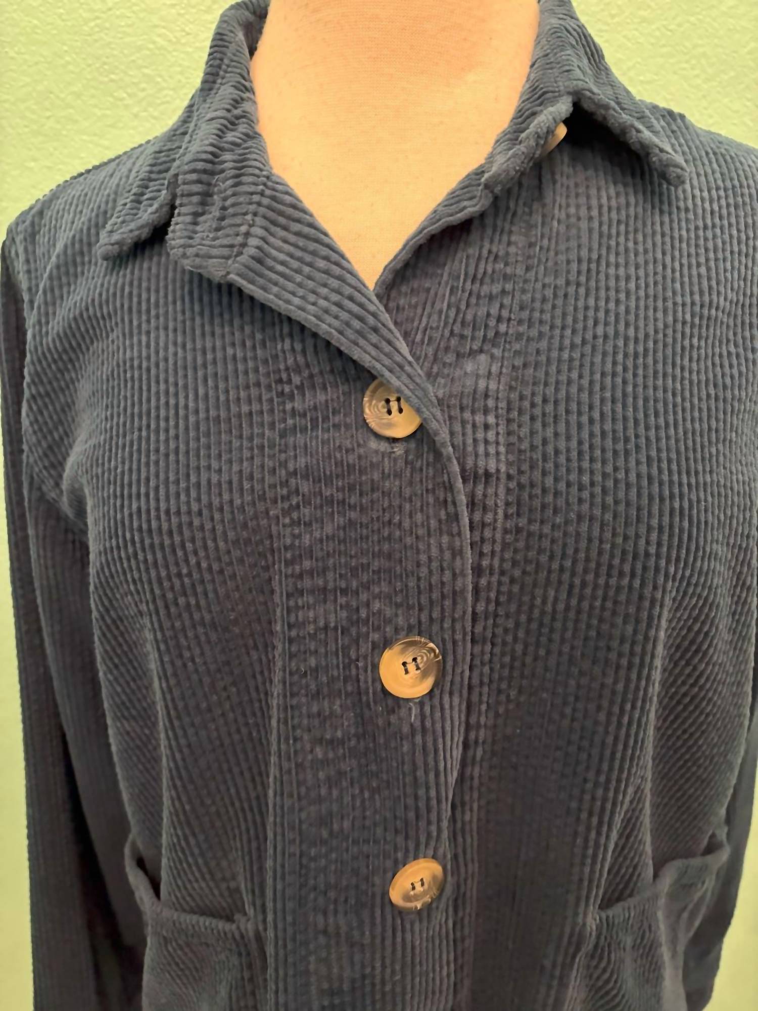 Cut Loose - Women's Lux Corduroy Cropped Jacket