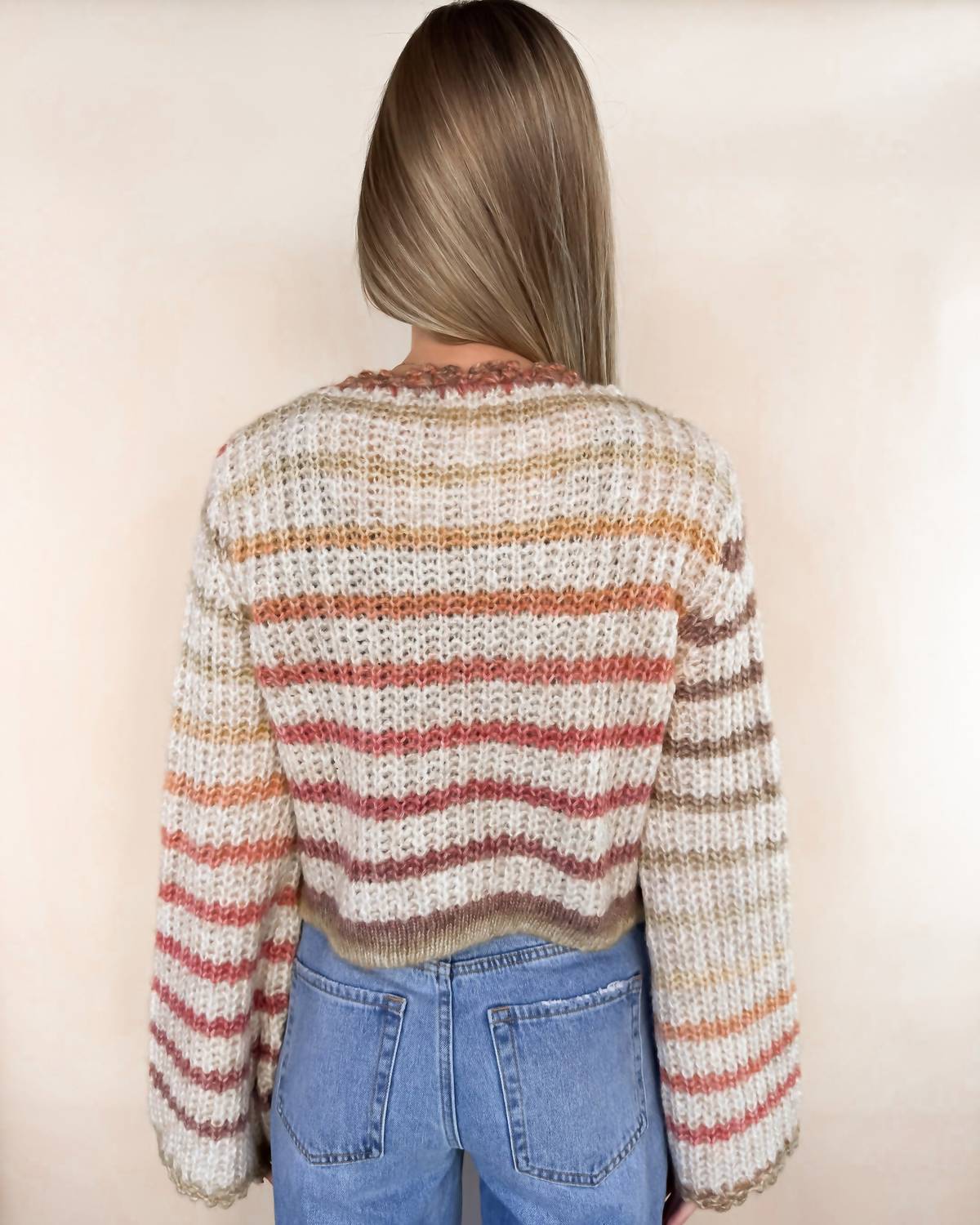 So Me - Gradation Stripe Crop Sweater