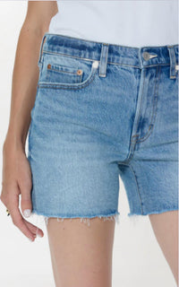 Pistola - Kennedy Short